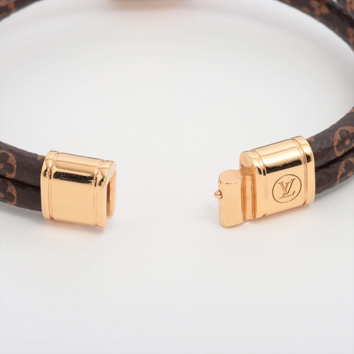 LOUIS VUITTON ブラスレ・プティット・マル LOUIS VUITTON ルイ・ヴィトン ショルダーバッグ プティット