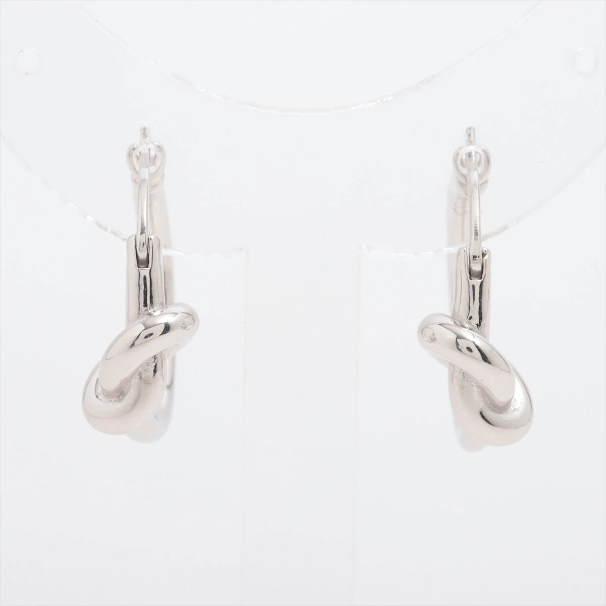 CELINE ノットピアス　シルバー 両耳用 CELINE フープノットピアス シルバー 両耳用 CELINE ノット