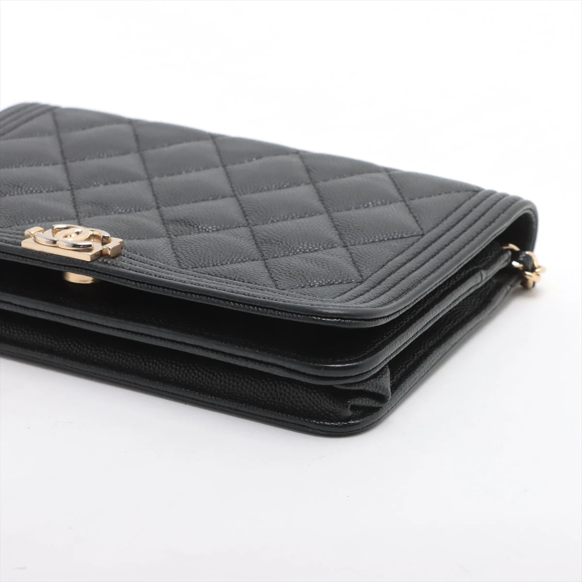 シャネル ボーイシャネル キャビアスキン チェーンウォレット