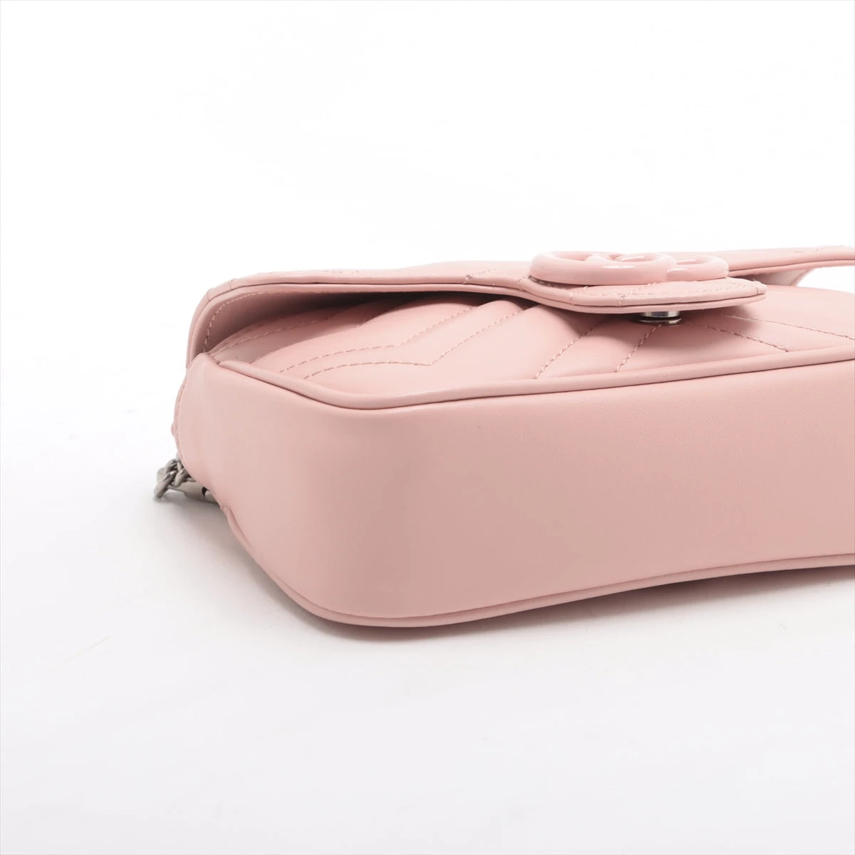 【美品】グッチ GGマーモント　チェーン ショルダーバッグ　レザー　ピンク グッチ GGマーモント レザー チェーンショルダーバッグ ピンク