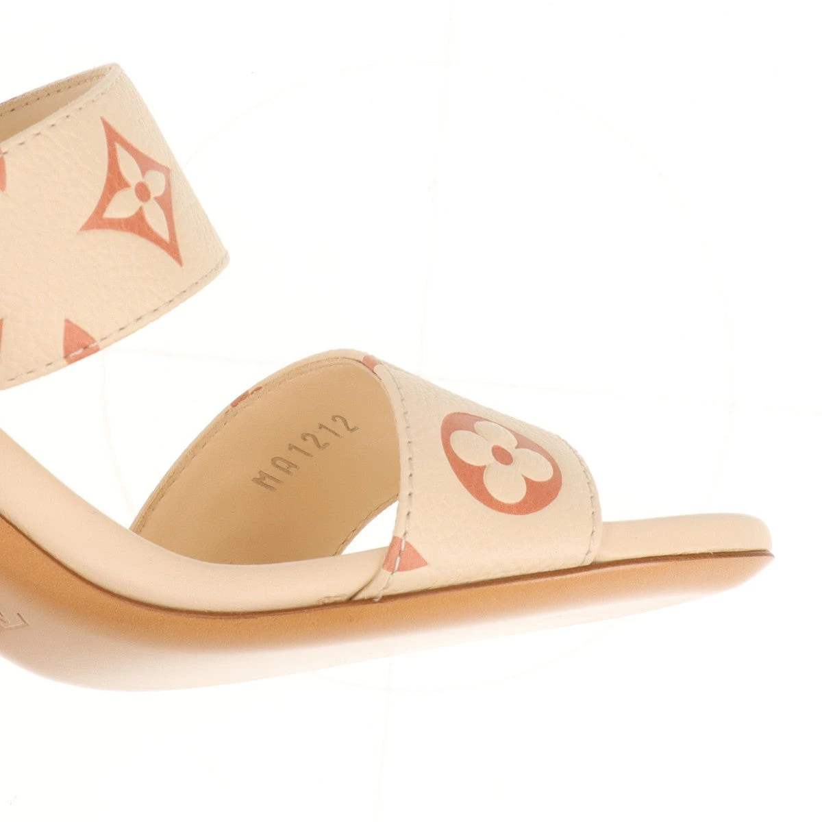 【美品】ルイヴィトン　サンダル　35 1/2　モノグラム　レザー　23cm 楽天市場】ルイヴィトン モノグラム サンダルの通販