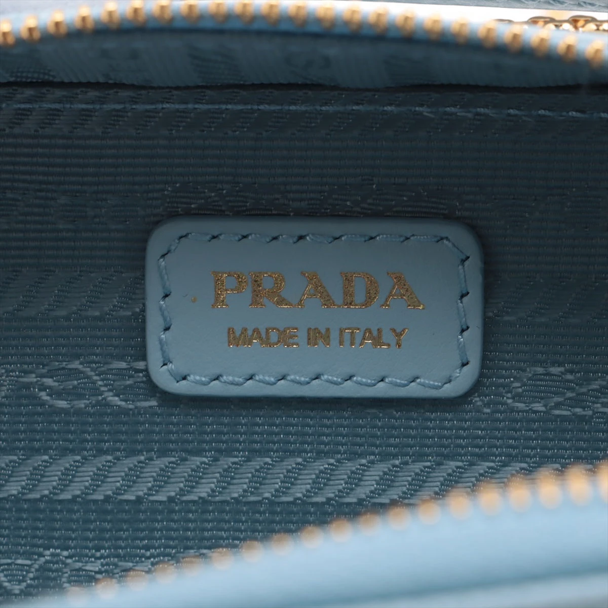 中古 プラダ PRADA 1ER025_QHH_F0076 レディース ショルダーバッグ ライトブルー サフィアーノレザー プラダ サフィアーノ 2WAYショルダーバッグ ライトブルー 1NR025