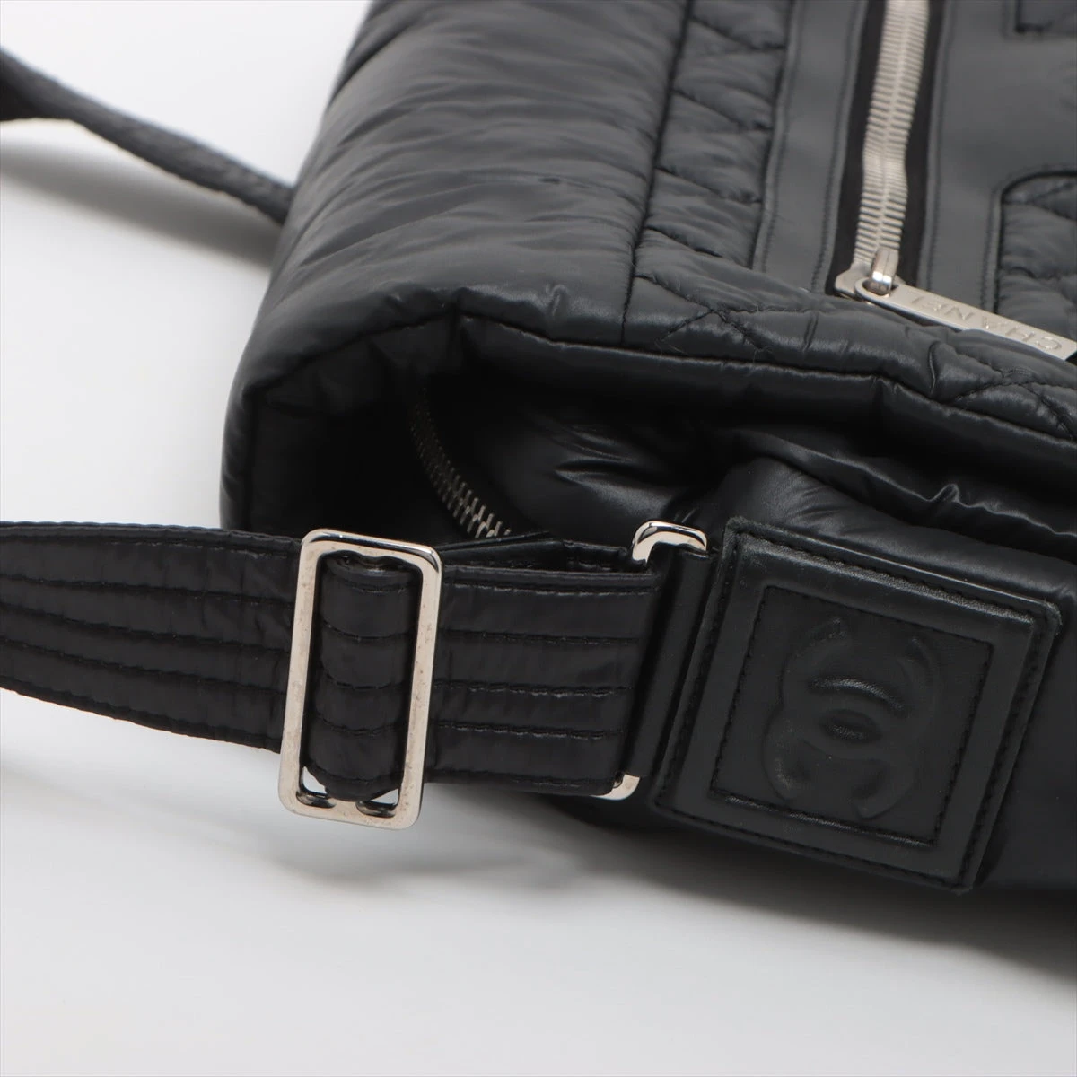 シャネル コココクーン ナイロン ショルダーバッグ ブラック シルバー