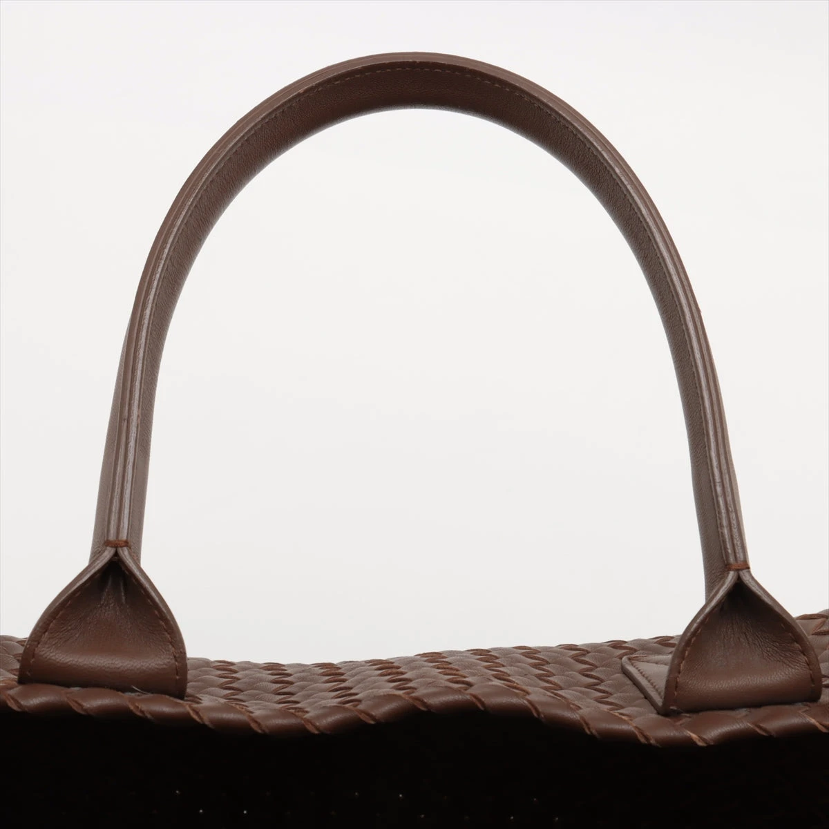 BOTTEGA VENETA カバシリーズ　バック ブラウン アンティーク ブラックラージ カバ| Bottega Veneta® 日本