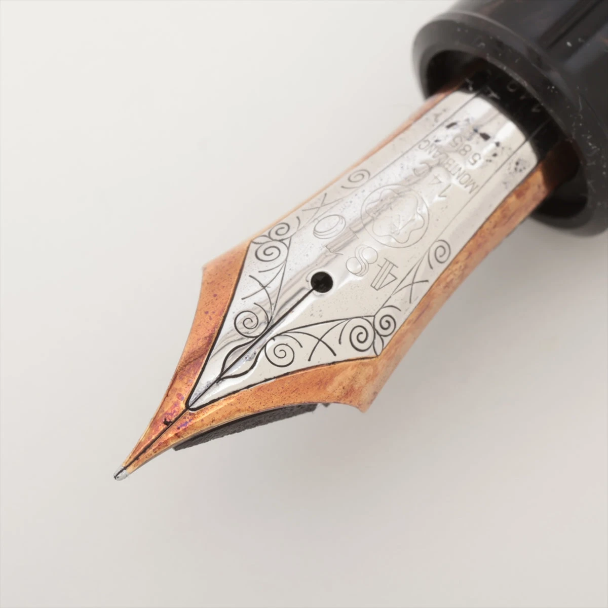 超美品 モンブラン 149 万年筆 18K (M) ゴールドx黒 ドイツ製 超美品 モンブラン 149 万年筆 18K (M) ゴールドx黒 ドイツ製