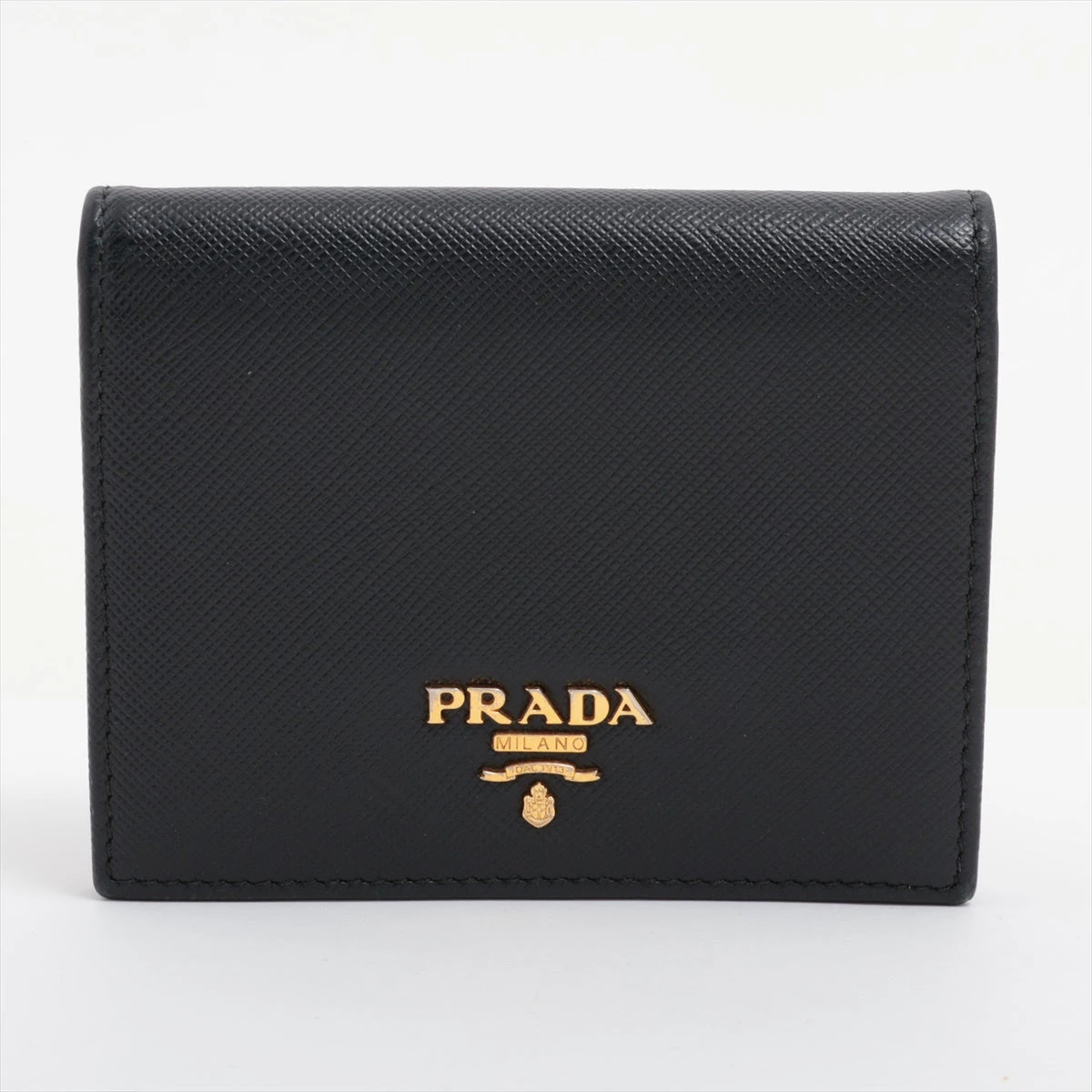 プラダ　PRADA 三つ折り財布　コンパクトウォレット　ブラック　サフィアーノ プラダPRADA 三つ折り財布サフィアーノブラックコンパクトウォレット