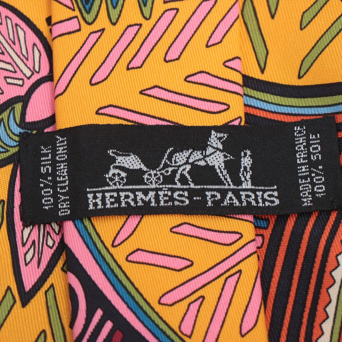 美品希少✨HERMES パナマのクナ族の伝説　ネクタイ　カラフルカラー　エルメス 美品希少✨HERMES パナマのクナ族の伝説 ネクタイ カラフル
